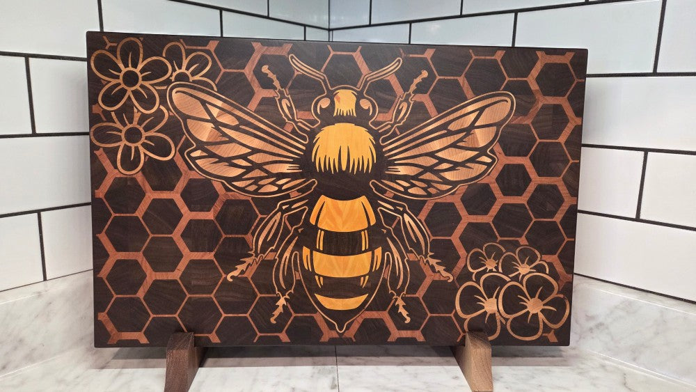 The Bee